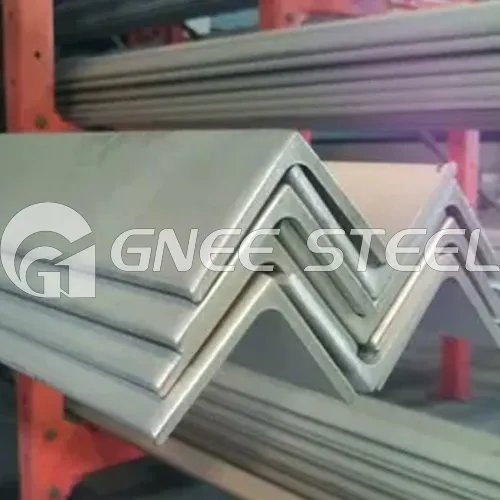 زاوية فولاذية A588